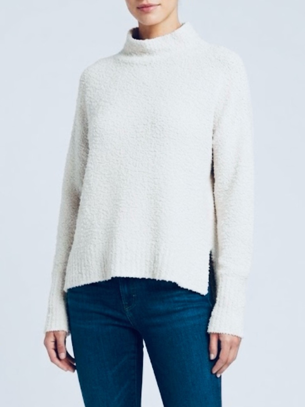 *NEW* WORKSHOP REPUBLIC CLOTHING Boucle Turtleneck Hi-Lo Sweater Medium NWT